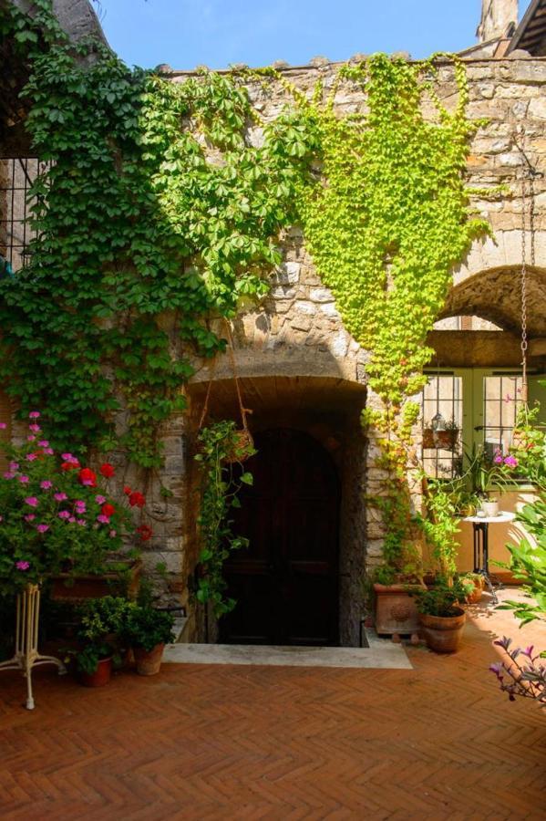 Mimma Bed&Flavour Bed and Breakfast Νάρνη Εξωτερικό φωτογραφία